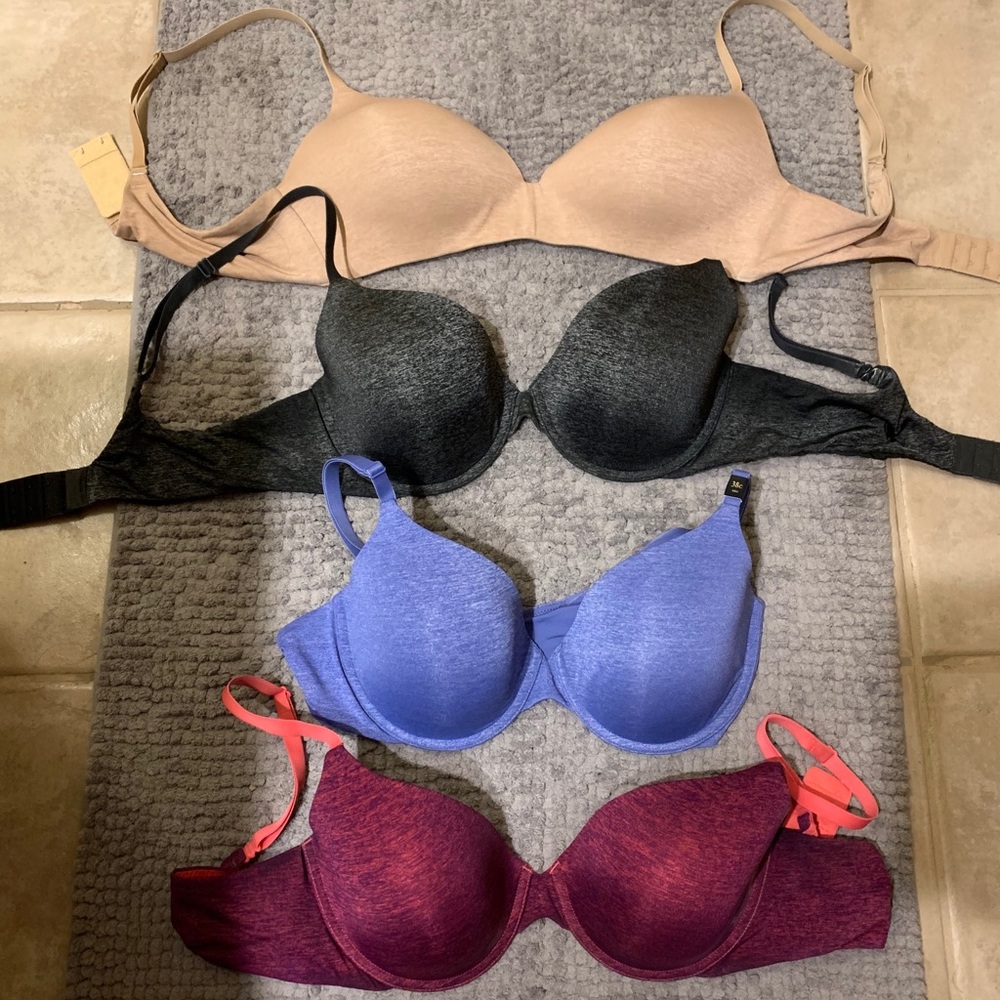 38C Victoria’s Secret bra bundle of 4